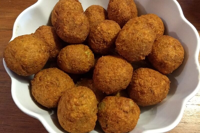 Crispy falafel balls served with tahini sauce and pita
